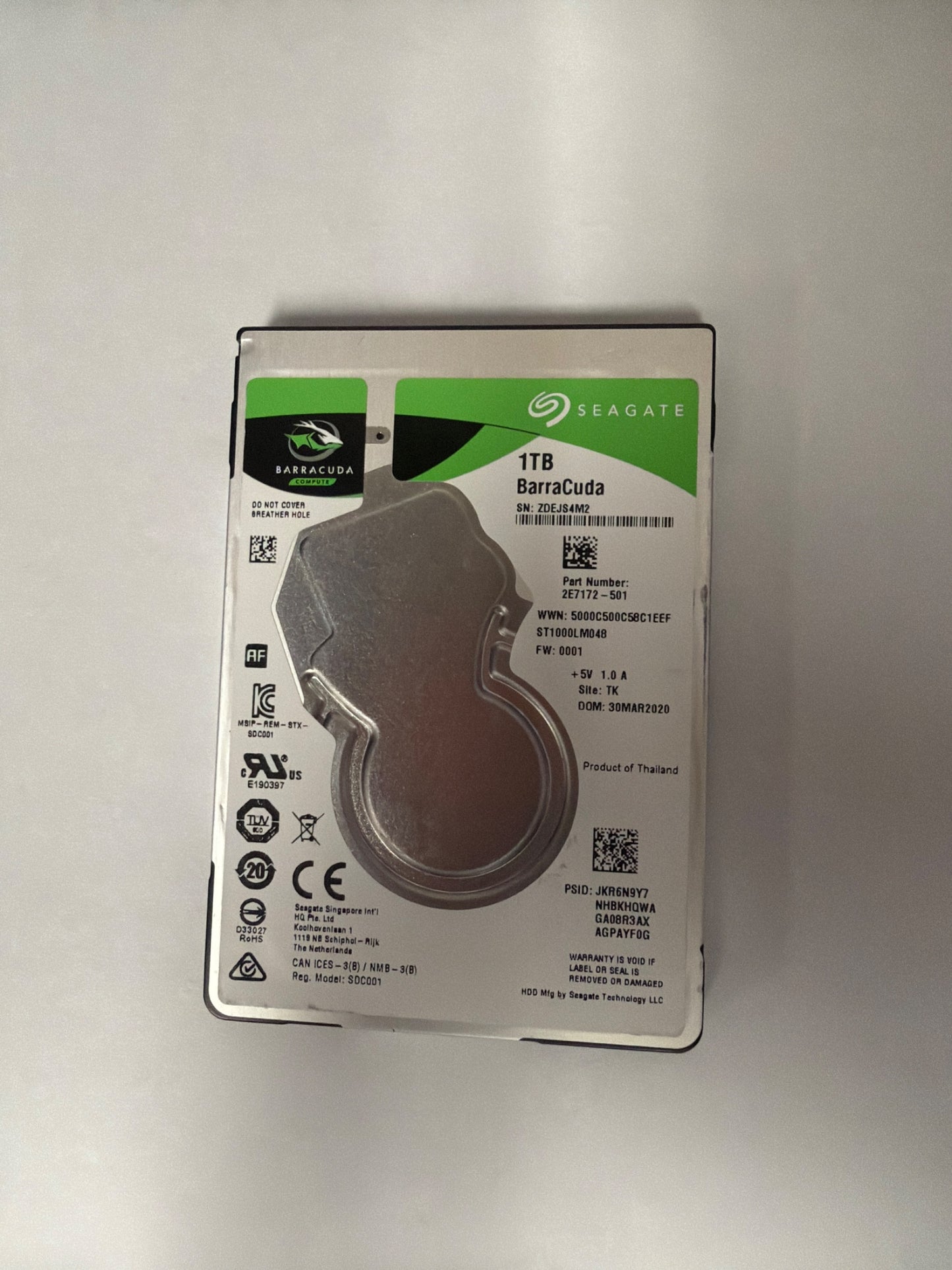 Standard / none BarraCuda 1TB SATA 2.5-Inch Enterprise HDD | ST1000LM048